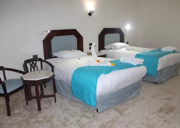 Resort Golden 5 Diamond &