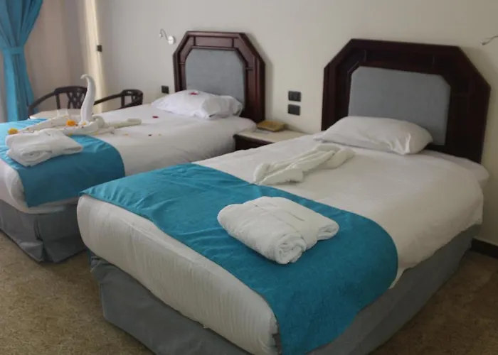 Resort Golden 5 Diamond & 5*