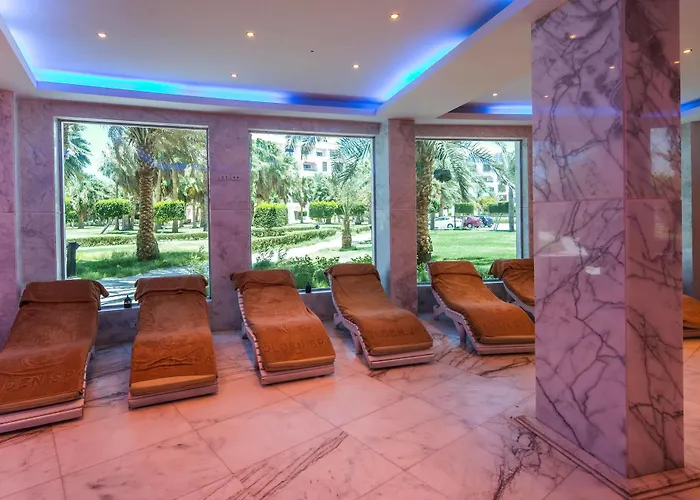 Golden 5 Diamond & Resort